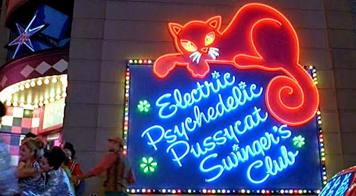 Austin Powers' Electric Psychedelic Pussycat Swingers Club (1997)