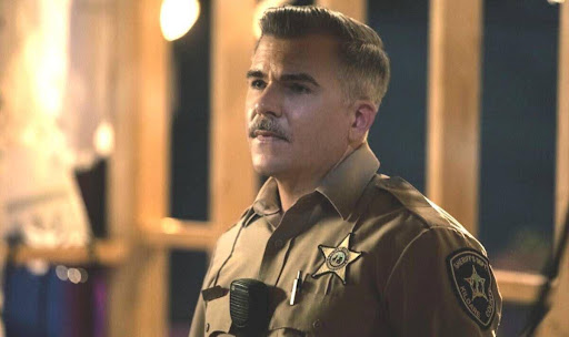 Deputy Shoupe (Cullen Moss)